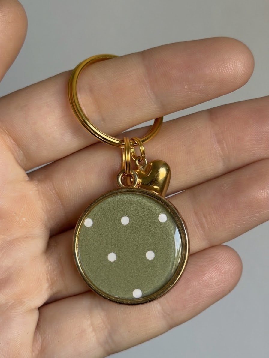 La médaille pois vert