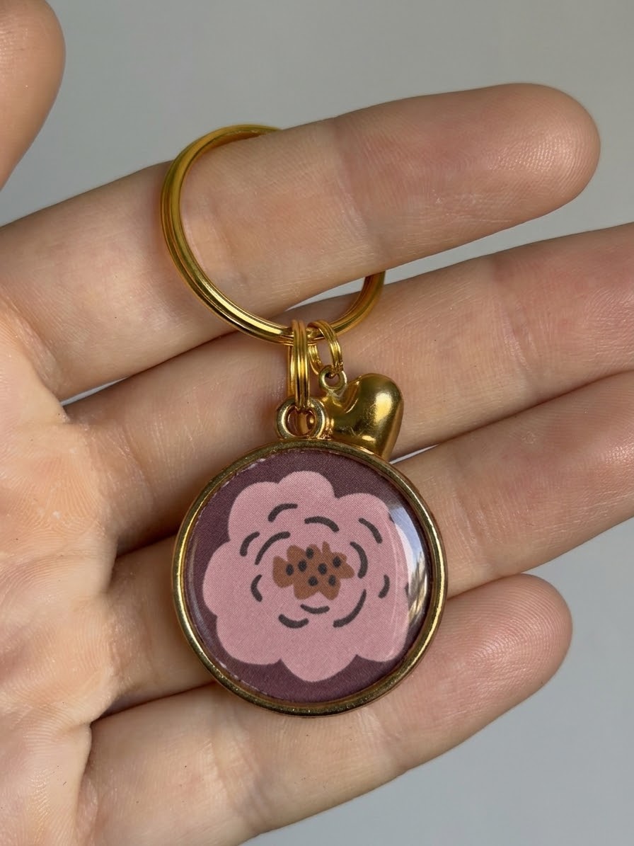 La médaille fleur rose